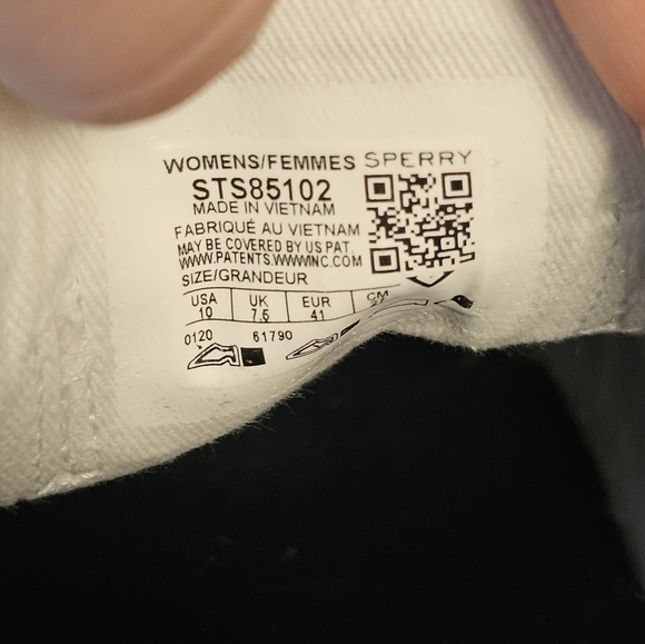 Women Sperry Shoes - Picture 11 of 12